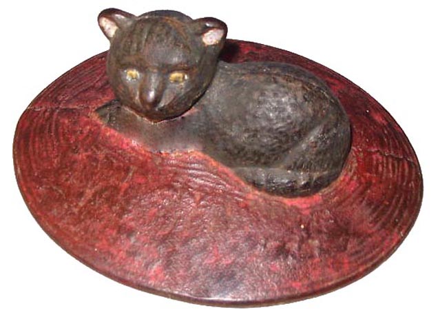 Cat on a Rug doorstop