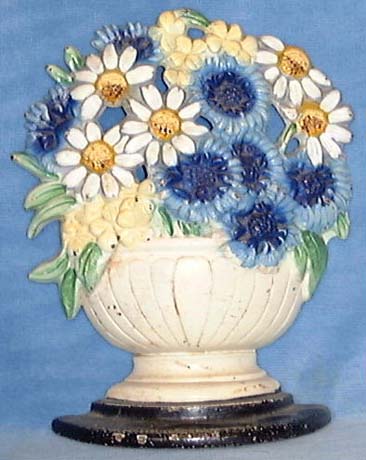 Hubley's Daisy Bowl doorstop